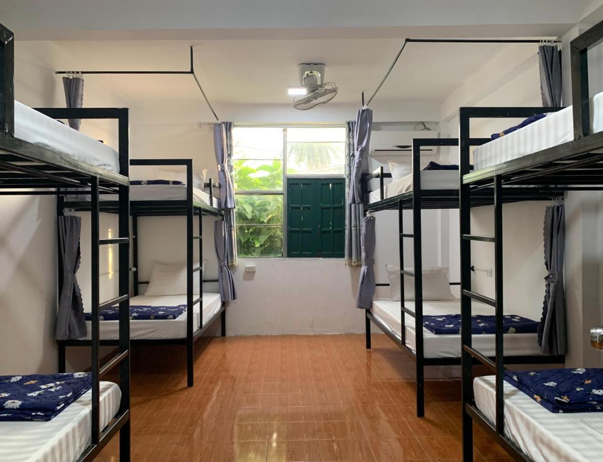 Vang Vieng Lily Backpackers Hostel Eksteriør billede